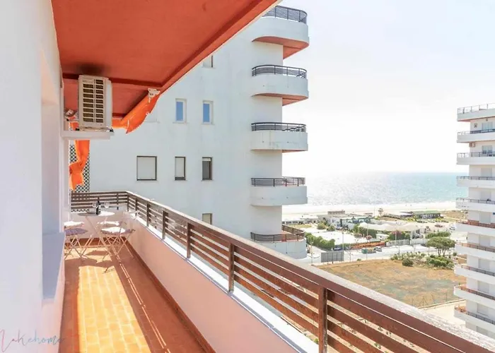 Apartamento Nuevo Junto A La Playa Vistas Al Mar
